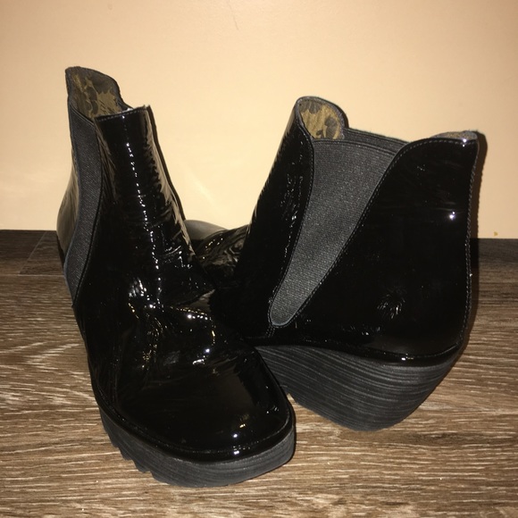 Fly London Yoss Wedge Boot 39 